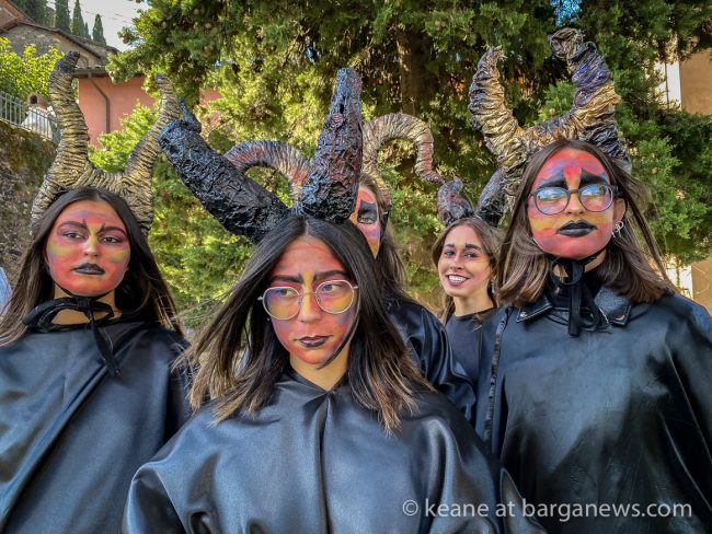 images from barga -32402