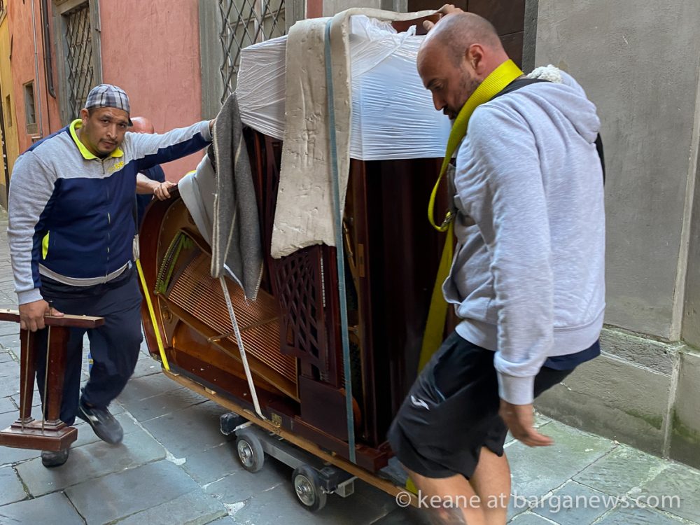 images from barga -33043