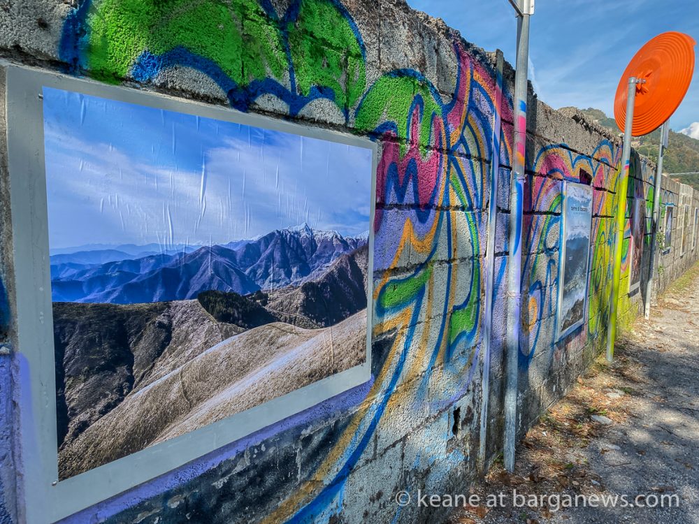 images from barga -33100