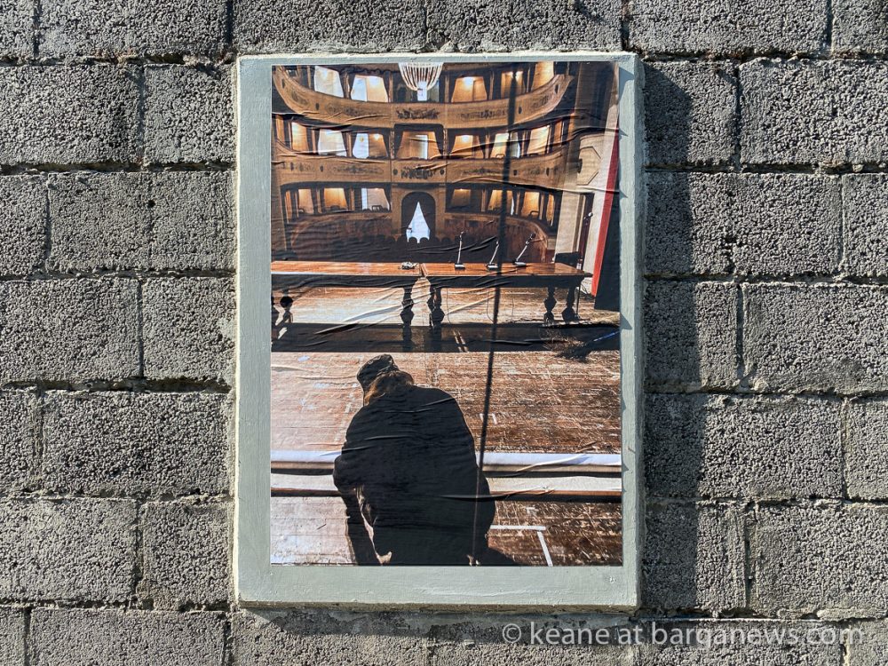 images from barga -33105