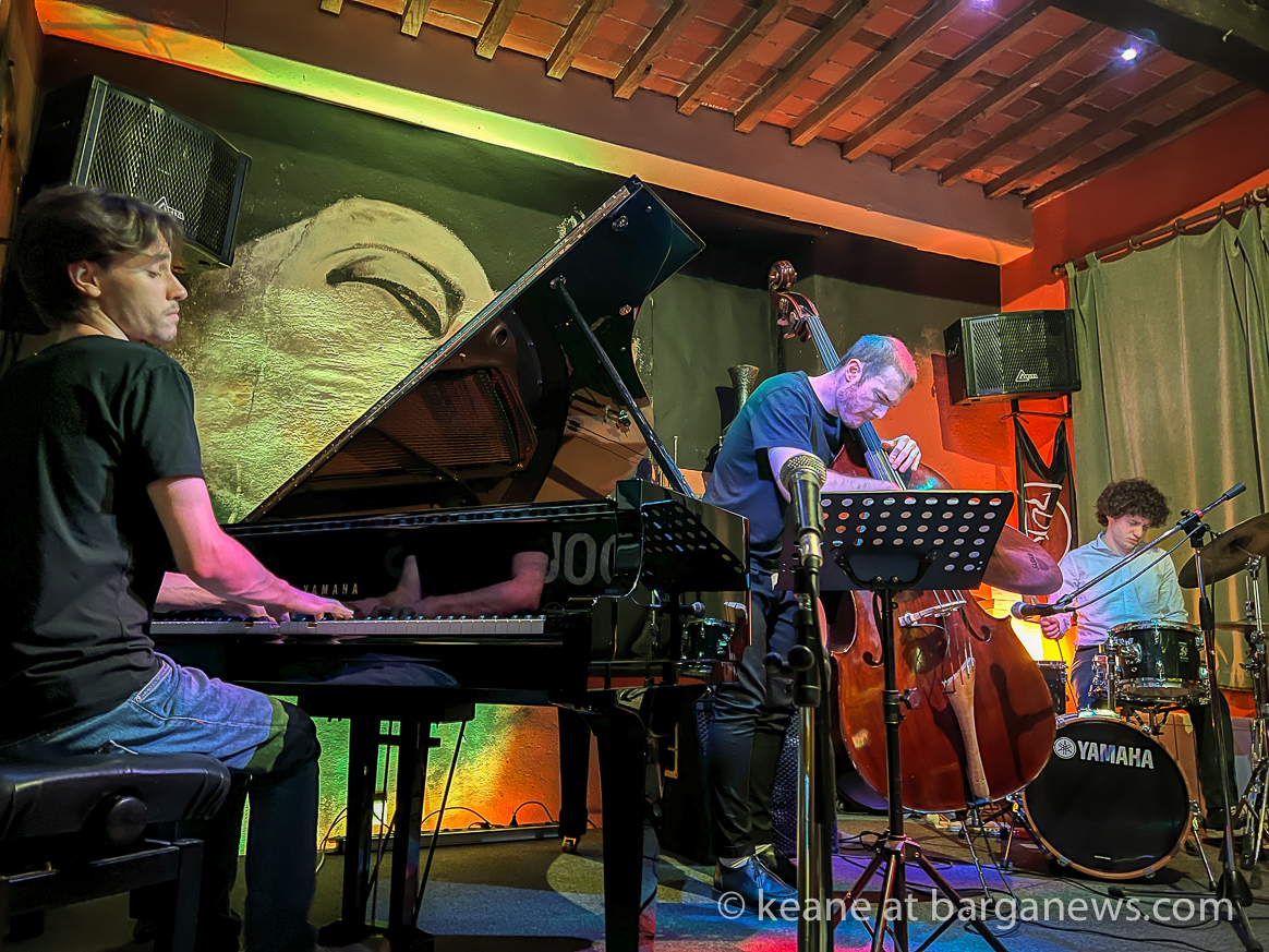 images from barga -43879