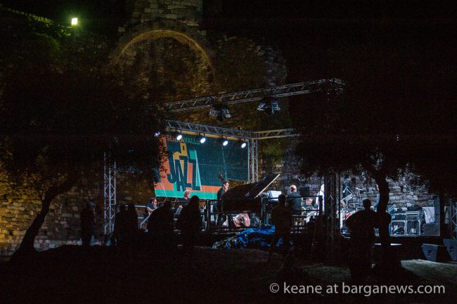 images from barga -7845