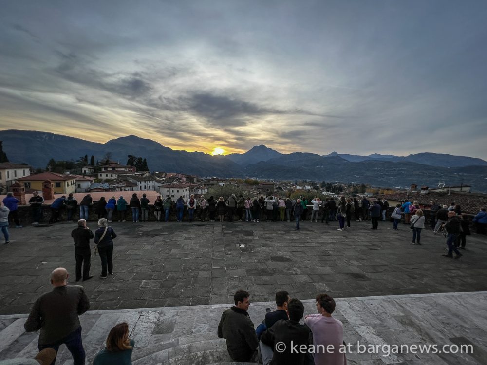 images from barga -56593