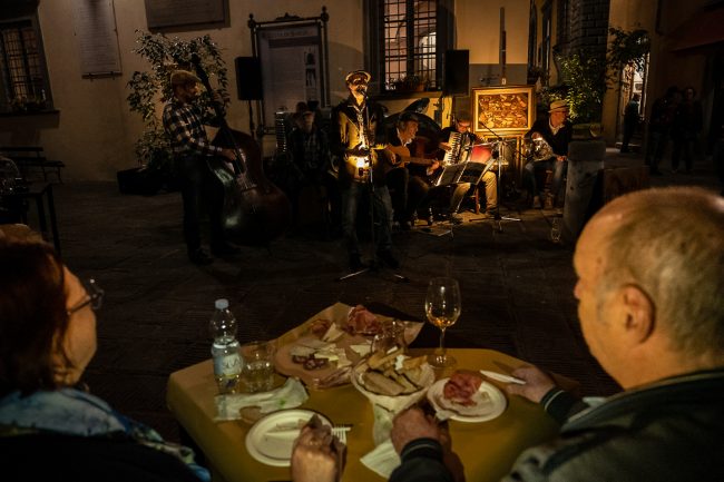 images from barga -8062