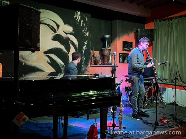 images from barga -1990