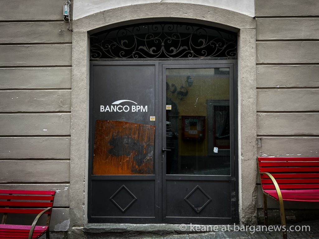 Barga Vecchia- cash point ATM permanently closed