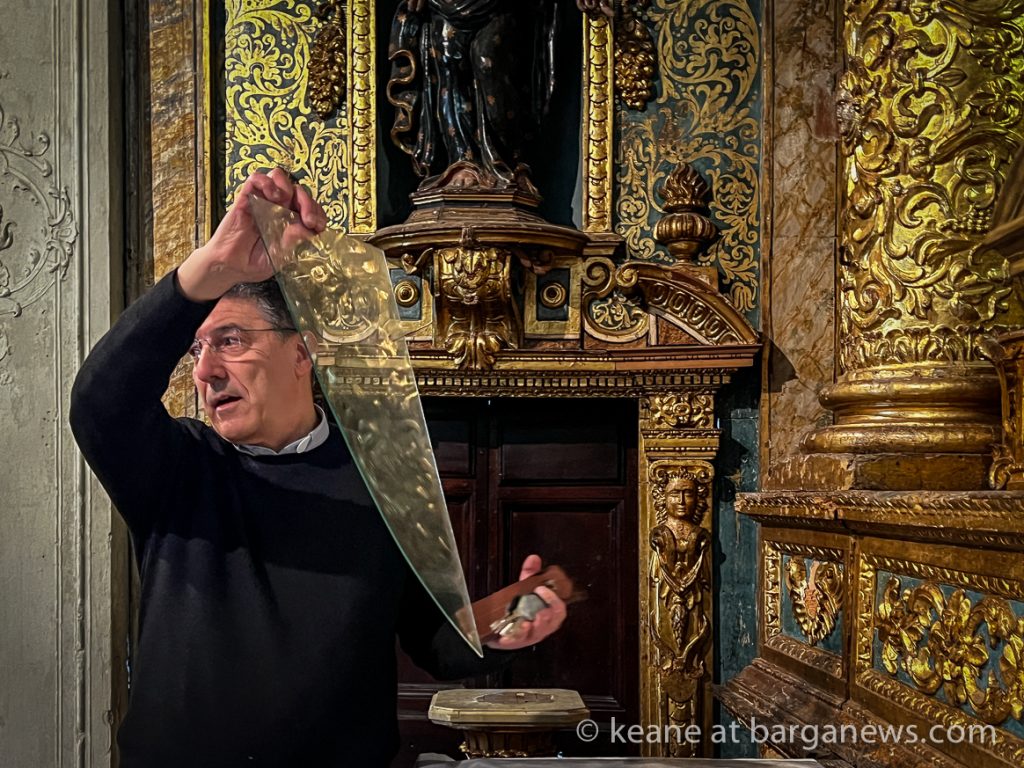 Vandals cause damage in the Santissimo Crocifisso