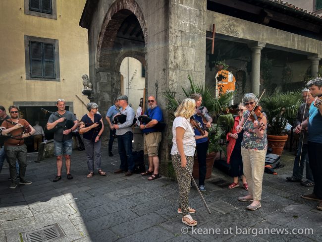 images from barga -6825