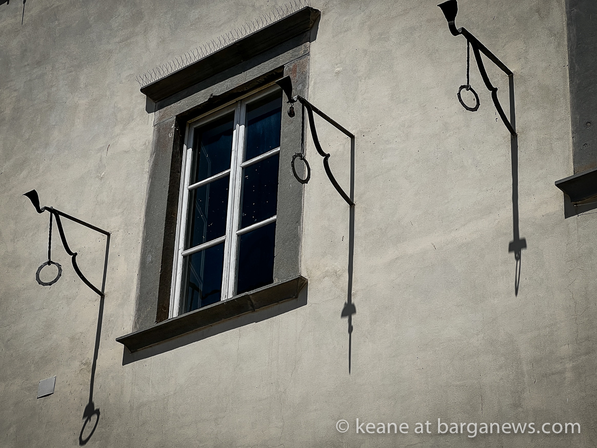 images from barga -8444