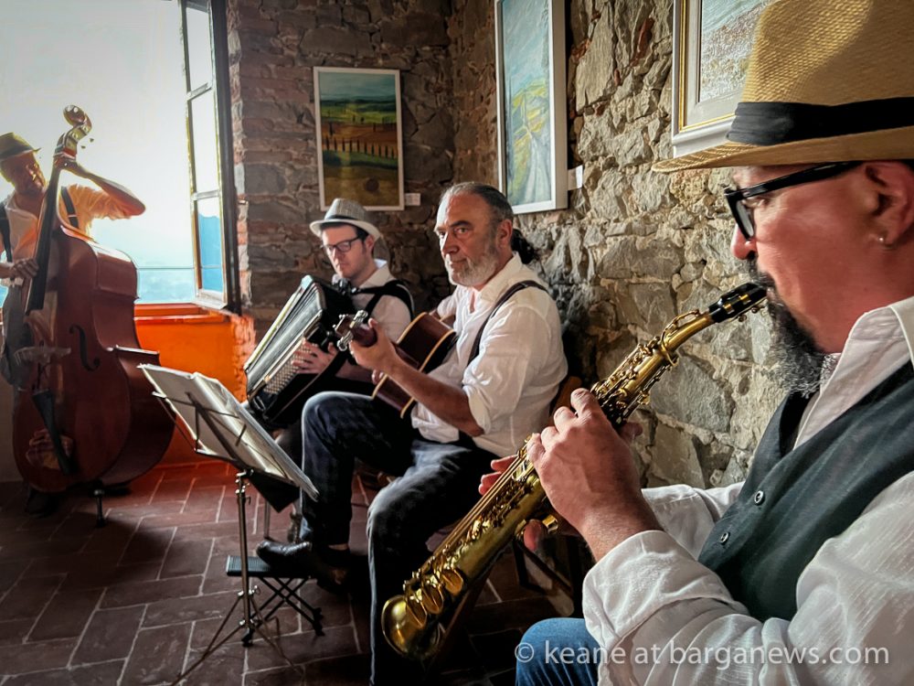 images from barga -8541