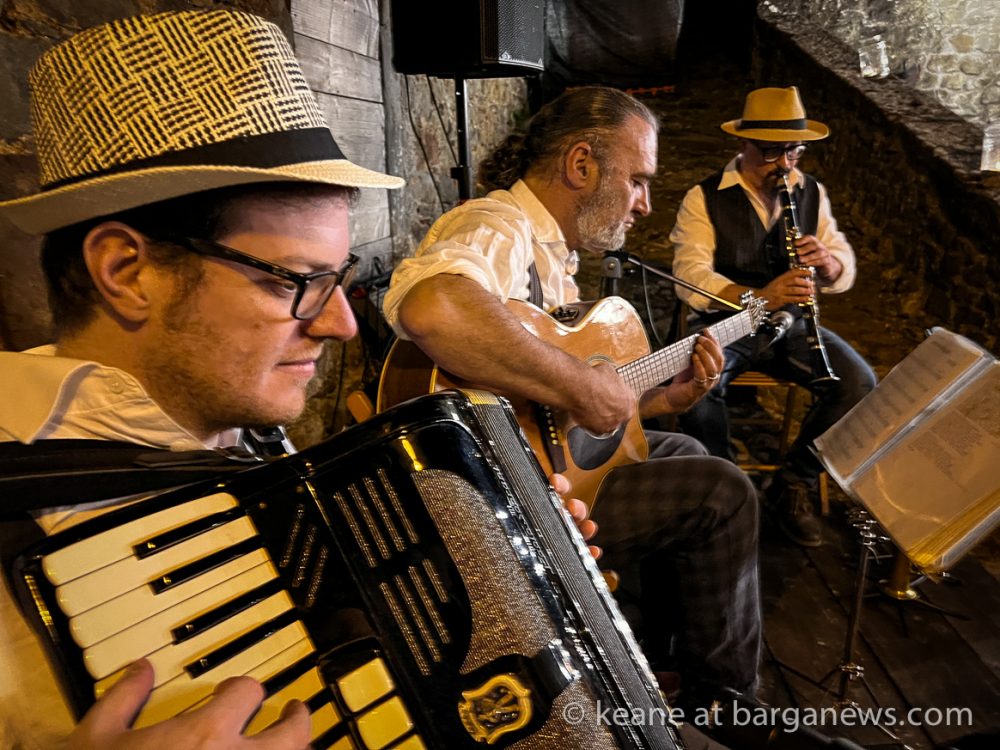 images from barga -8547