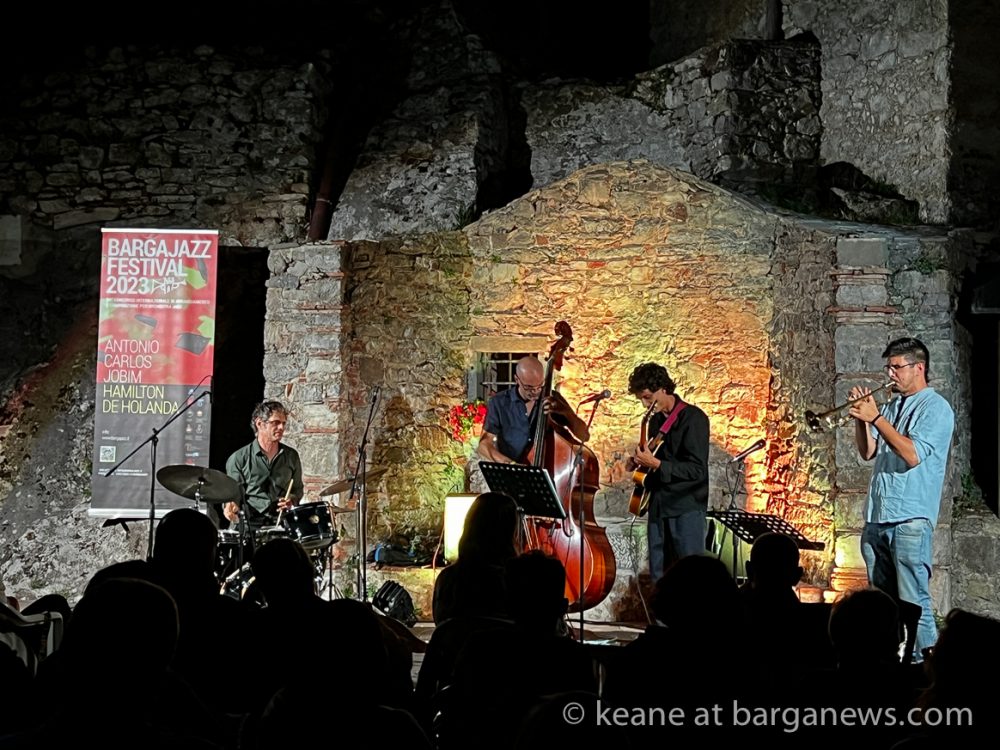 images from barga -10828