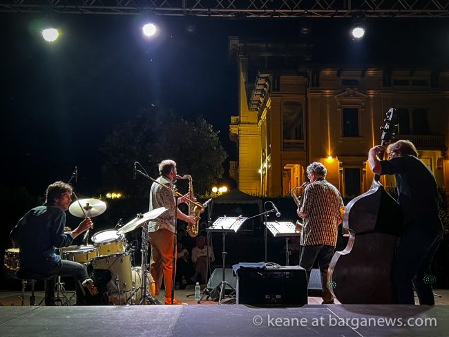 images from barga -12099