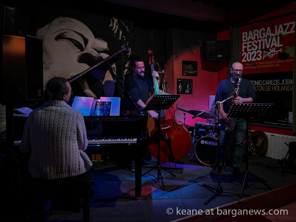 images from barga -15992