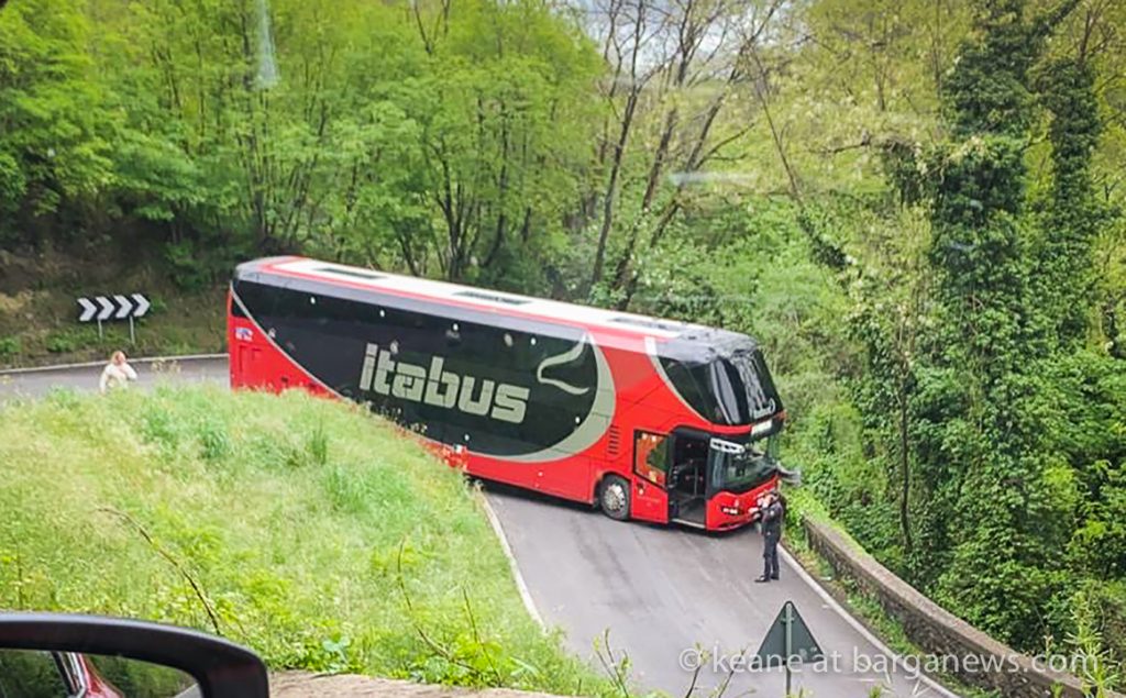 Loppia road blocked by coach