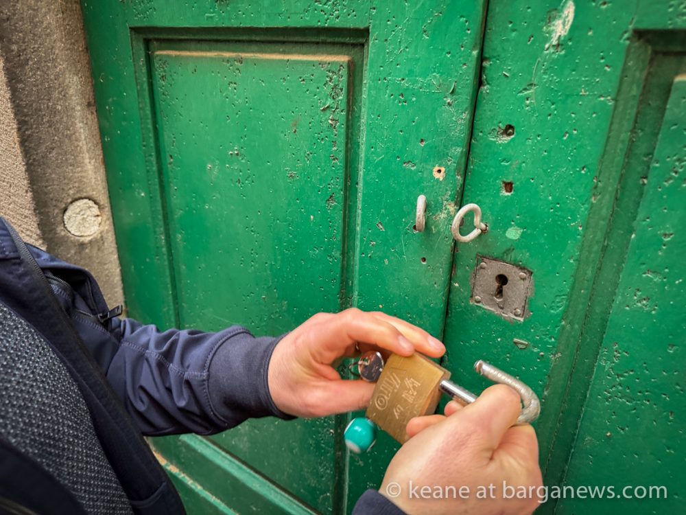 images from barga -20613