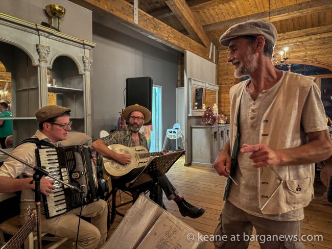 images from barga -24452