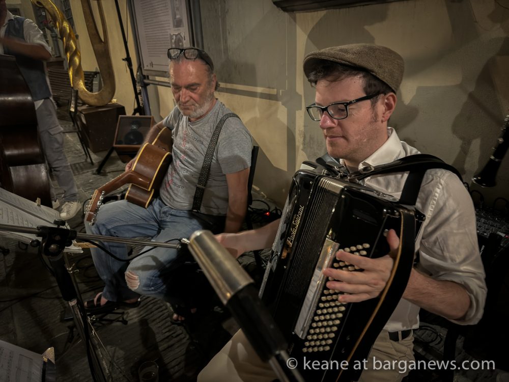 images from barga -25155