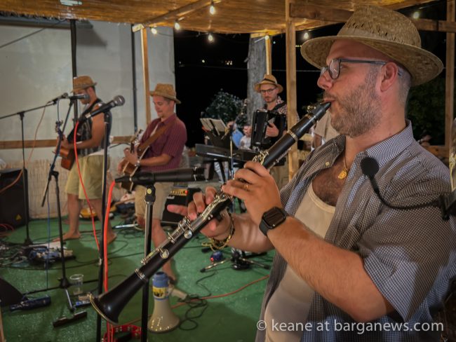 images from barga -25593