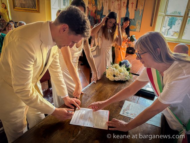 images from barga -25885