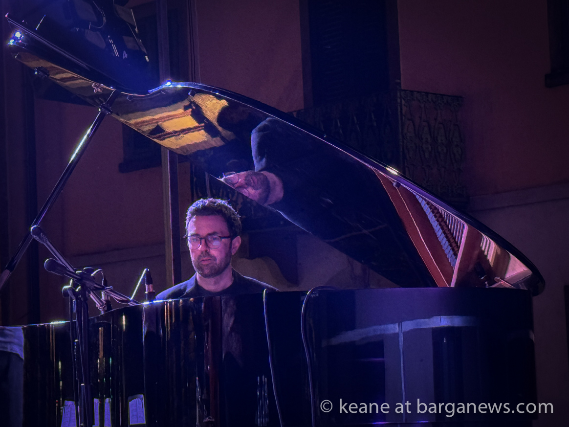 images from barga -25988