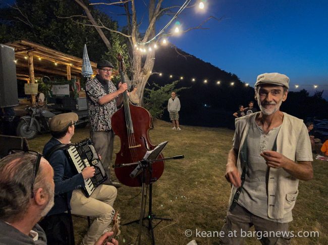 images from barga -27035