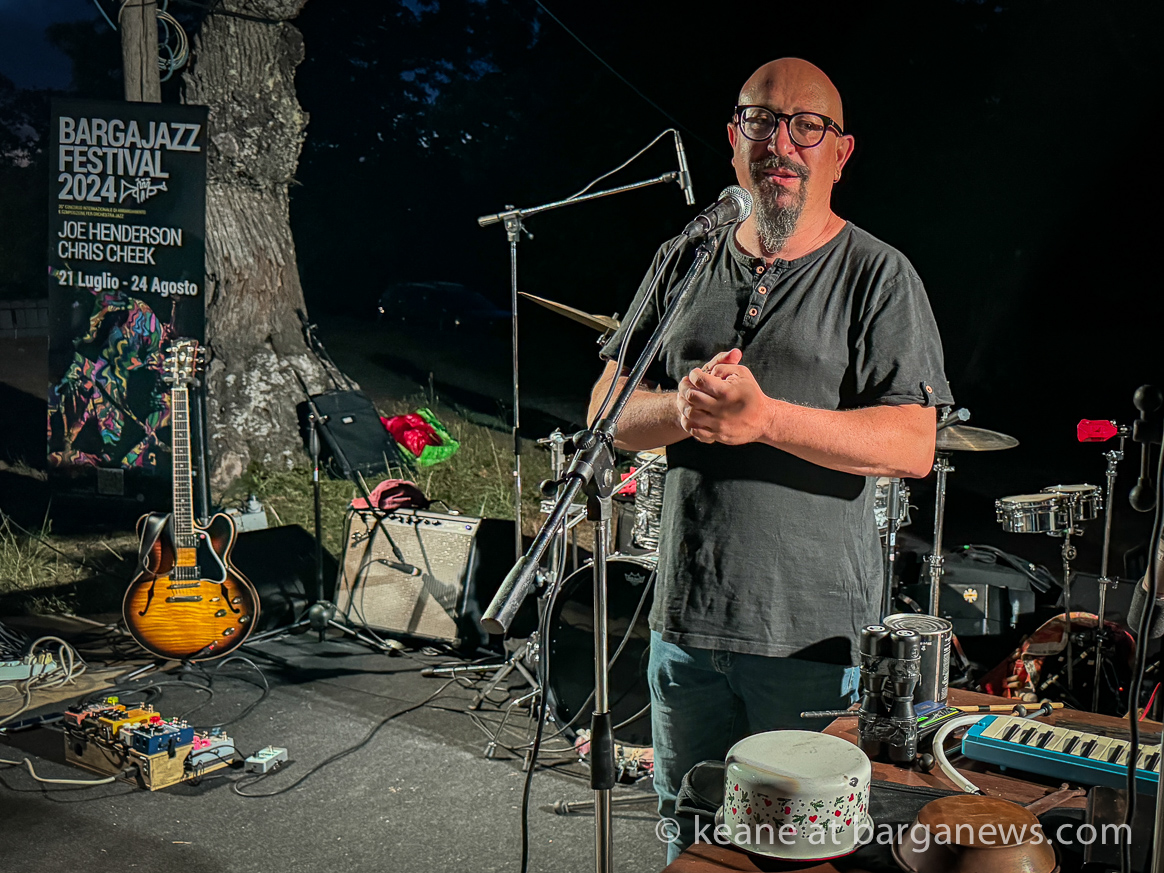 images from barga -27084