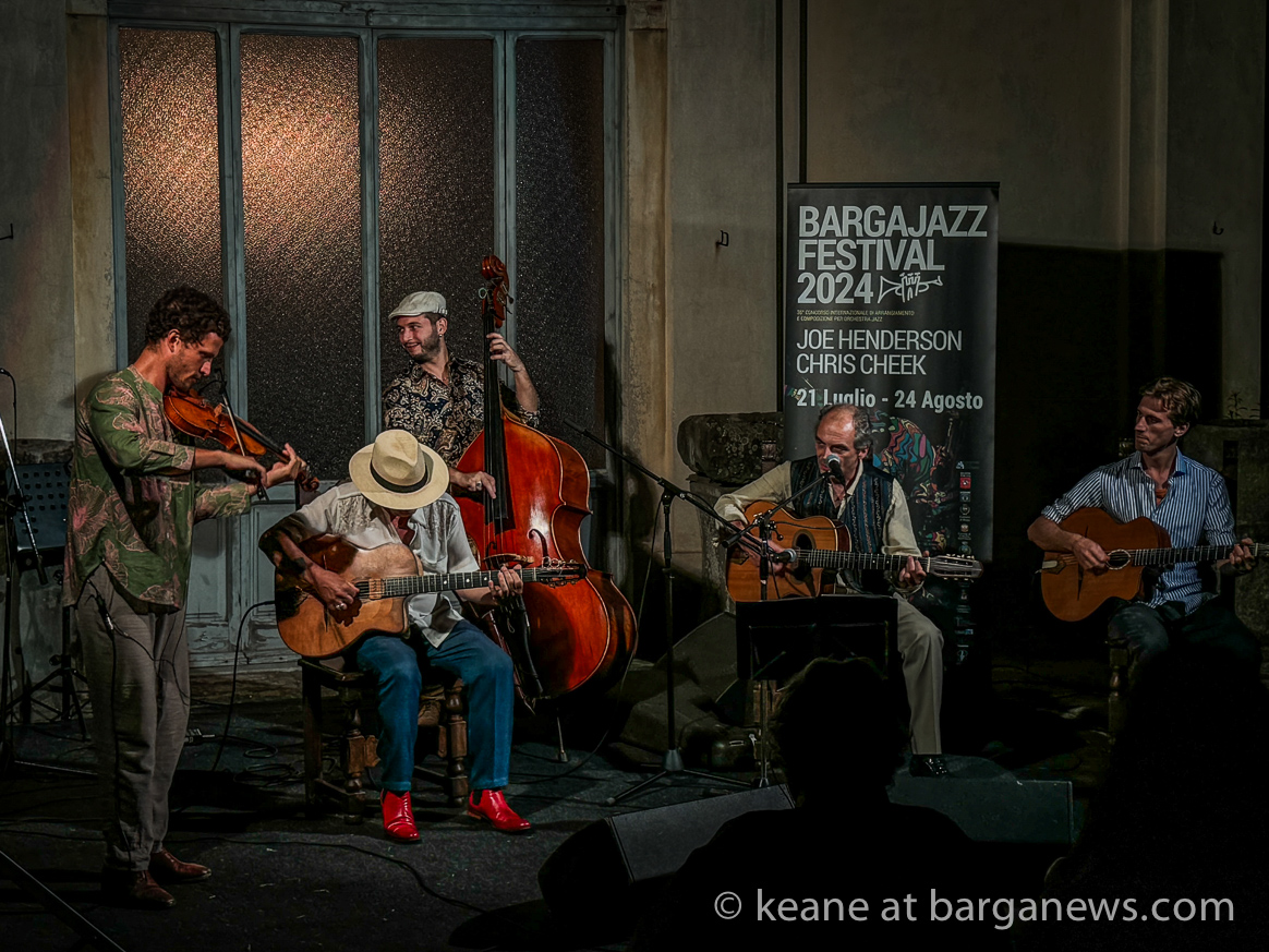 images from barga -27528