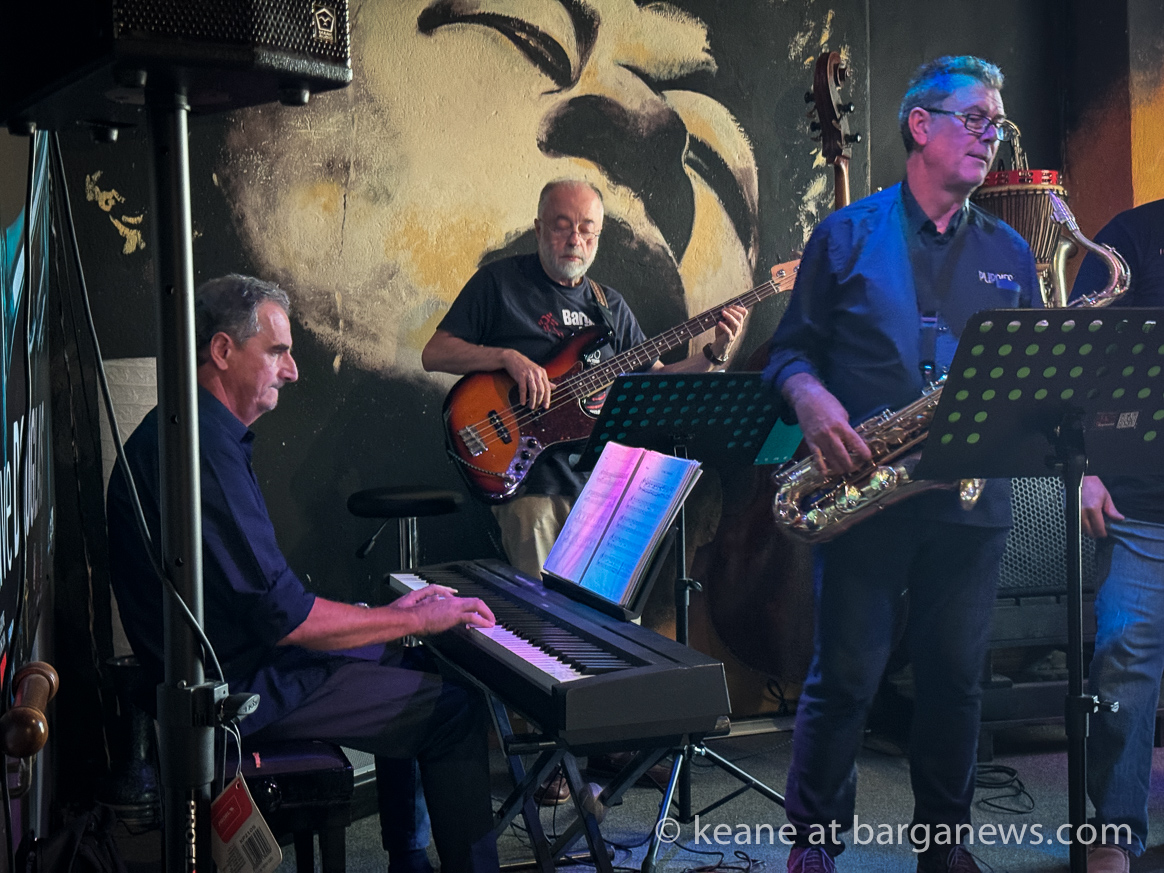 images from barga -28599