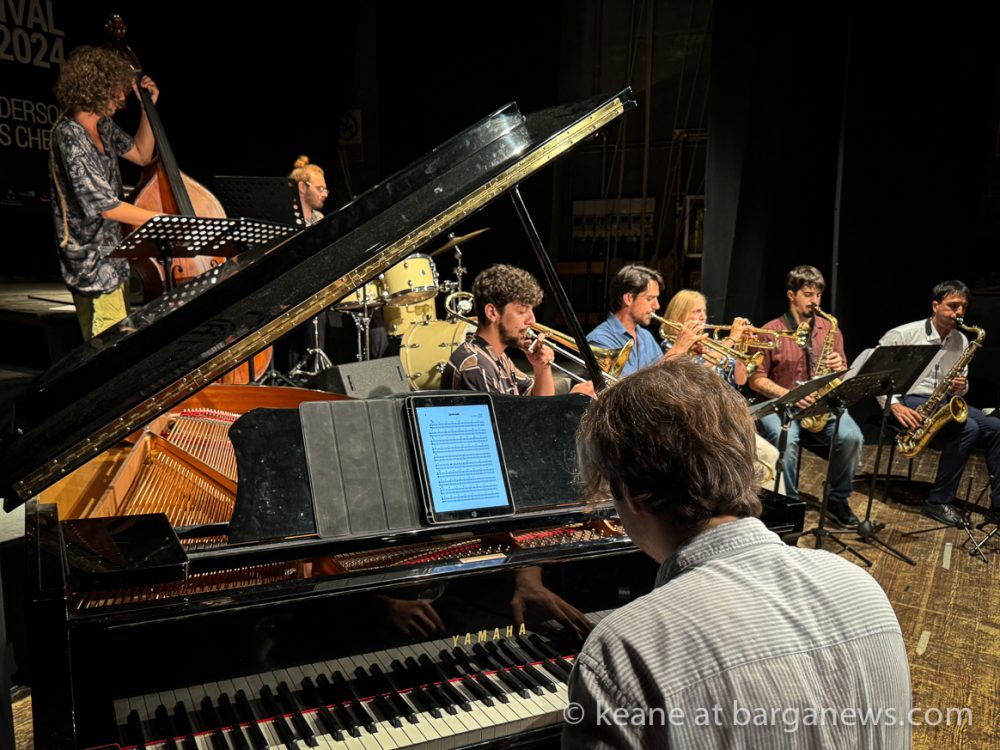 images from barga -28641