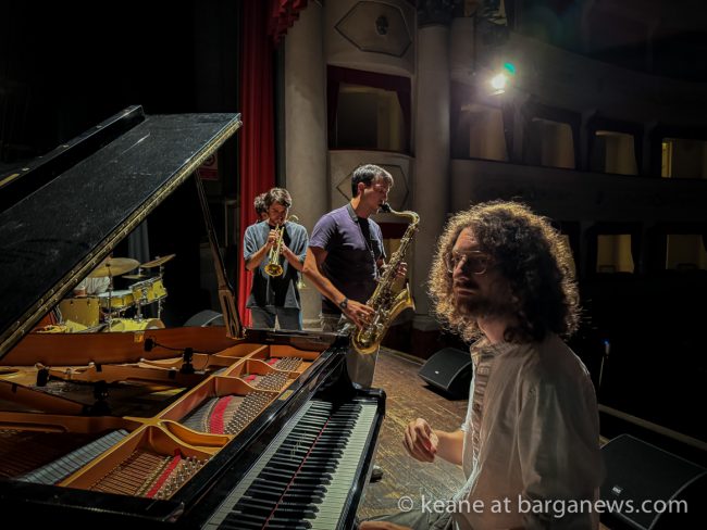 images from barga -28745