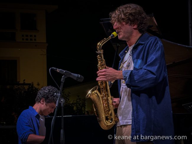 images from barga -28977