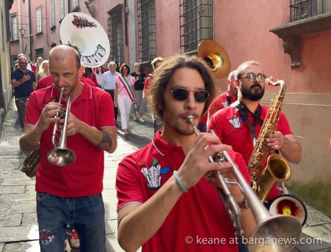 images from barga -53