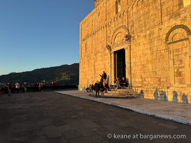 images from barga -33004