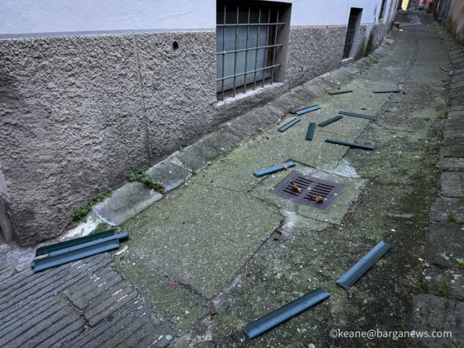 new images from barga -323