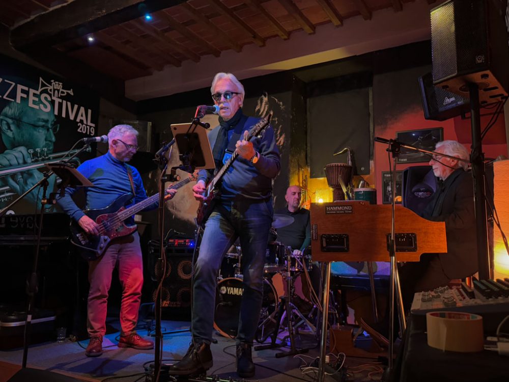 new images from barga -423