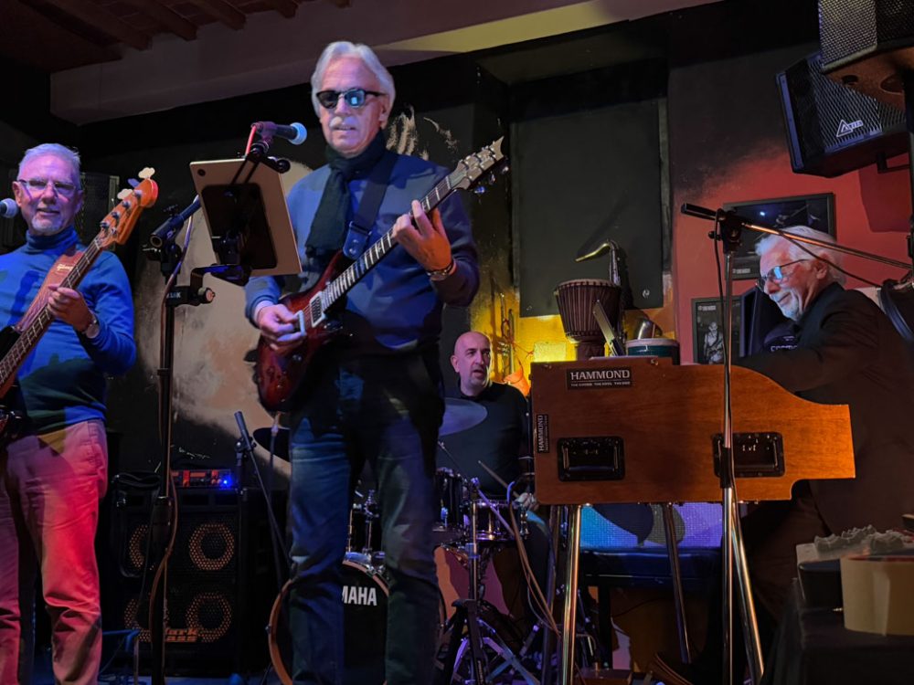 new images from barga -424