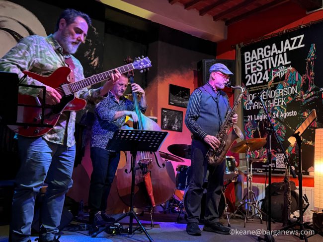 new images from barga -922