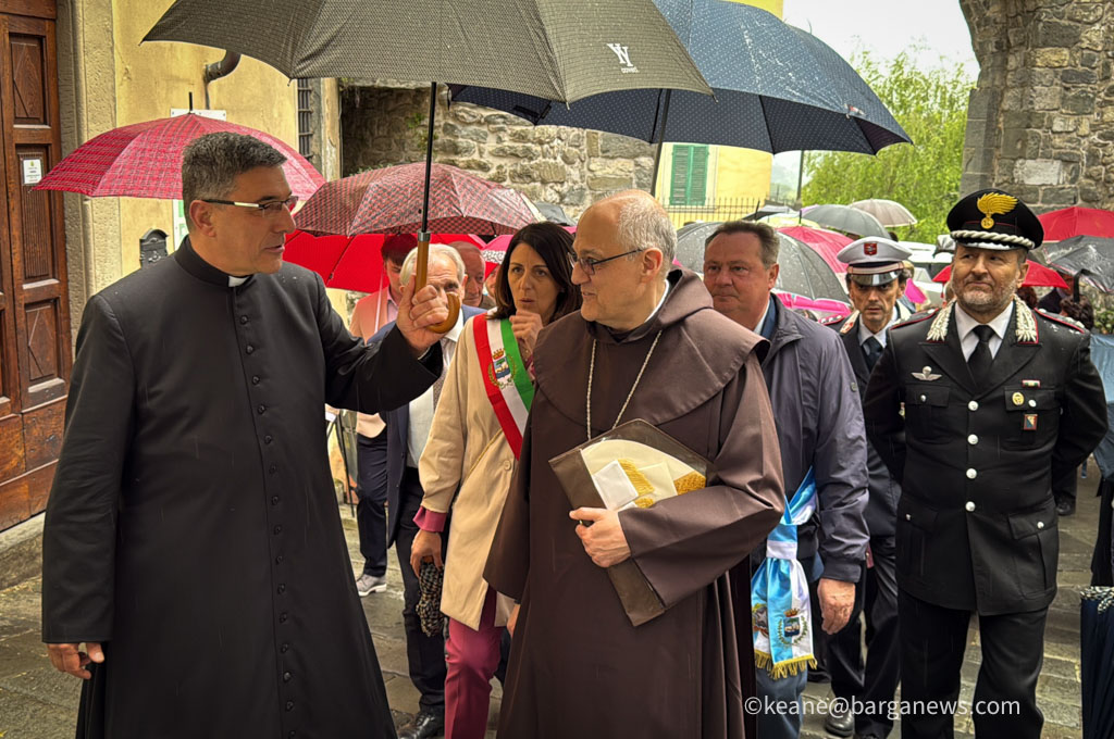 First Visit to Barga by the New Archbishop of Pisa