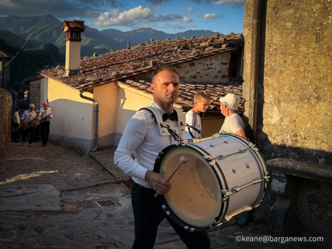 new images from barga -2528