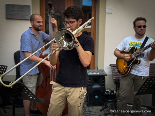 new images from barga -2735