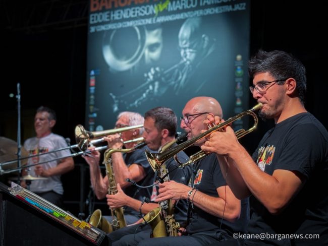 new images from barga -2747