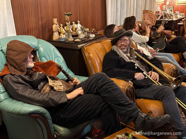 new images from barga -4111