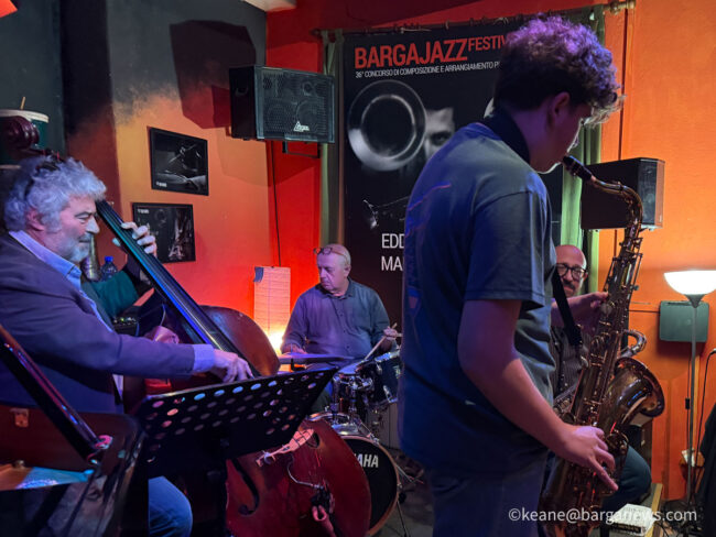 new images from barga -6082