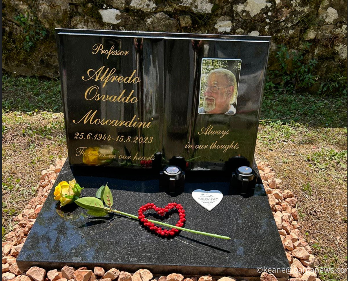 A Headstone for Alfredo Moscardini in Sommocolonia