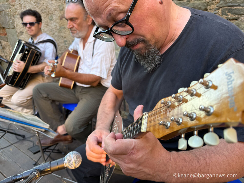 new images from barga -7004