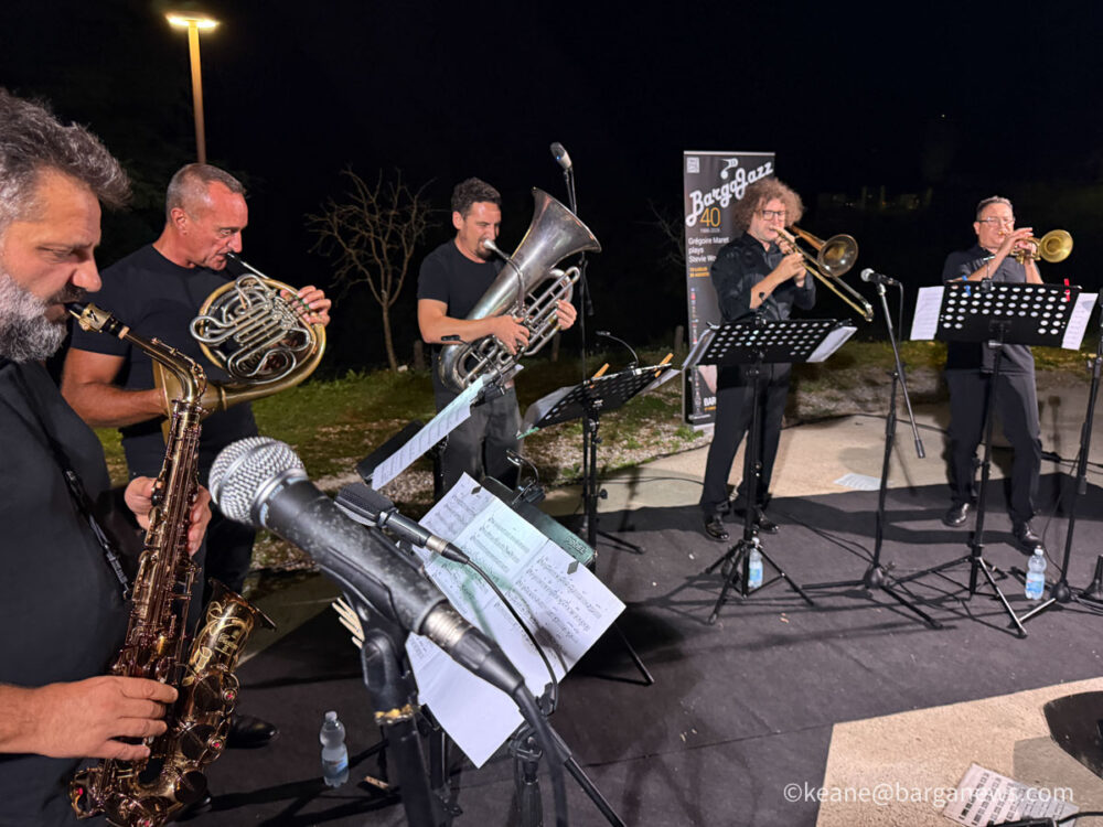 new images from barga -7808