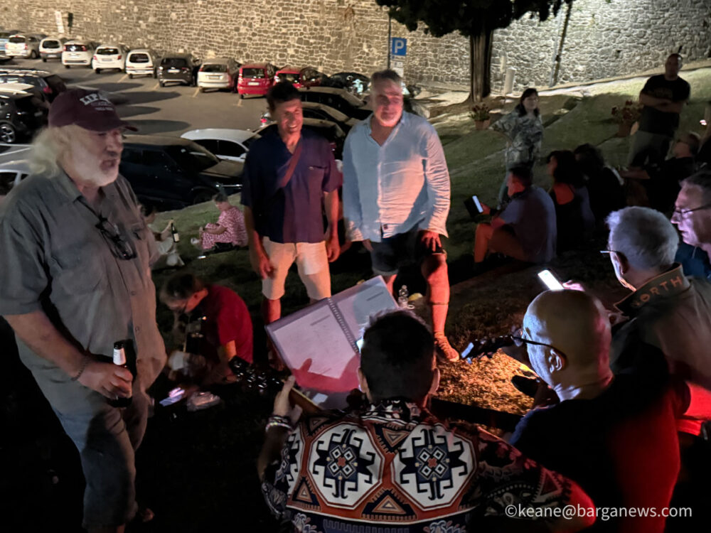 new images from barga -7882