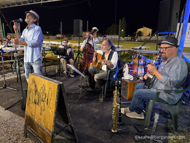 new images from barga -7984
