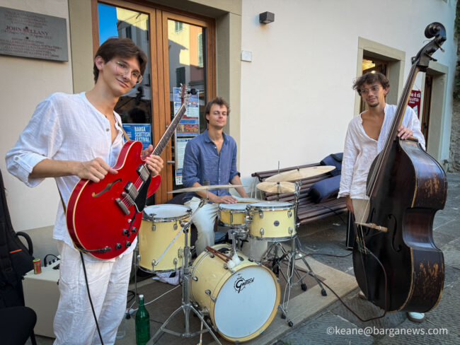 new images from barga -8317